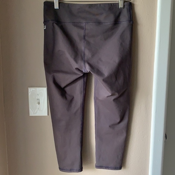 FABLETICS Athletic Gray Crop Leggings - Picture 5 of 5